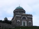 Bazilika a Duna felől