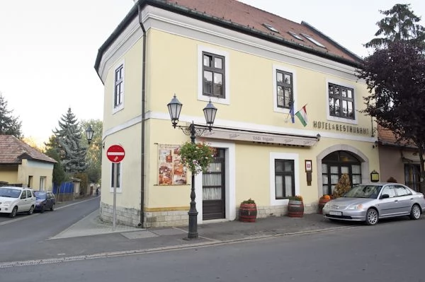 Toldi Fogadó, Tokaj