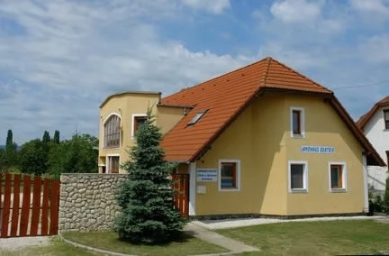 Beatrix Landhaus, Nyaralóház