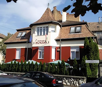 Hunyadi Panzió Étterem