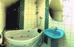 Hidromasszázs kádas fürdőszoba